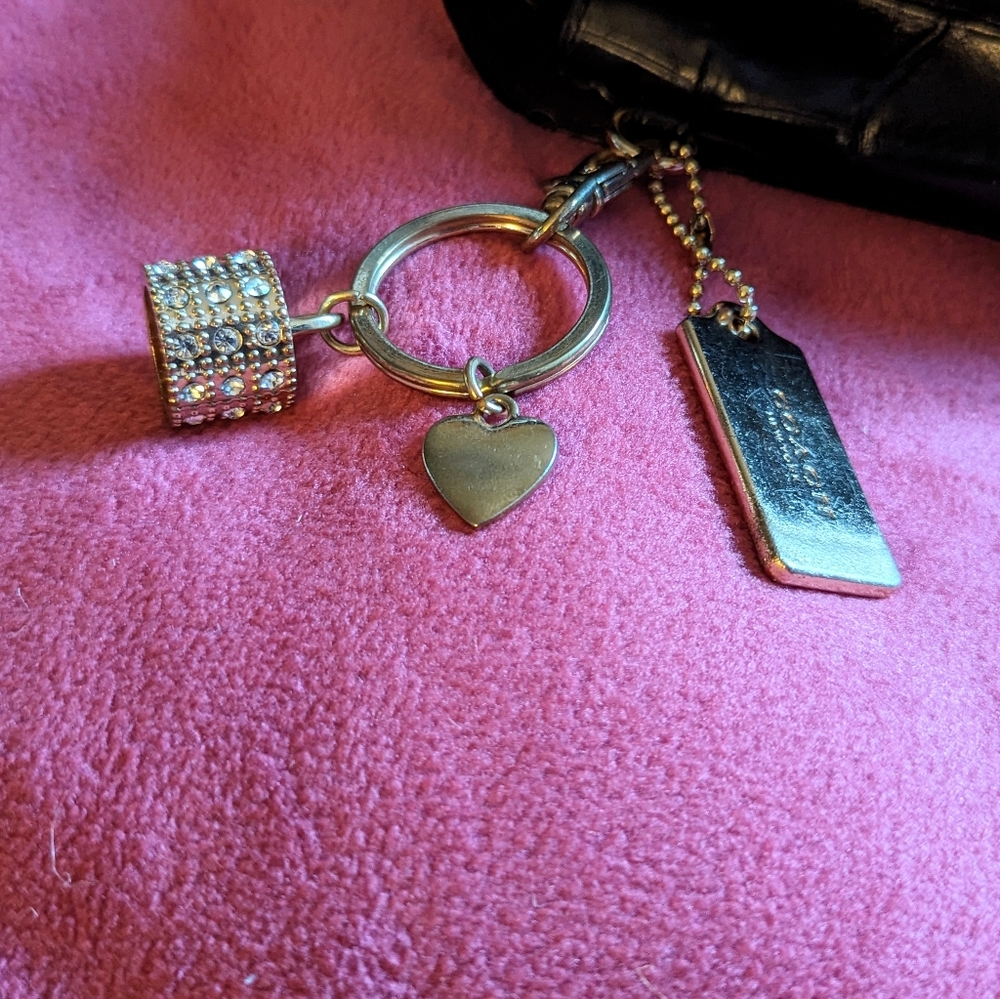 Vintage Coach Black Crocodile Purse With Gold Hardware And A Little Bling - Picture 6 of 9